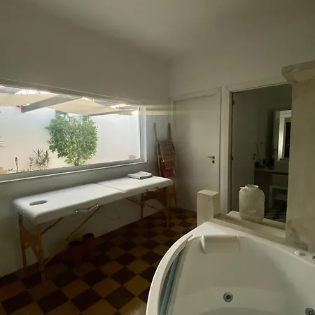 Semesterbostad Tamissa